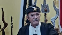 Rd. Ir. Roza Rahmadjasa Mintaredja, M.Ars: Arsitek, Budayawan, dan Penjaga Warisan Sunda yang Menghidupkan Kembali Kalender Leluhur Setelah Lima Abad