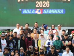 Festival Rakyat Nusantara 2026 dan Bola Gembira Meriahkan Makodam III/Siliwangi*.