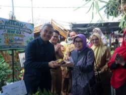 Pemkot Bandung Salurkan Bantuan untuk 1.832 Keluarga Rentan Pangan dan Risiko Stunting